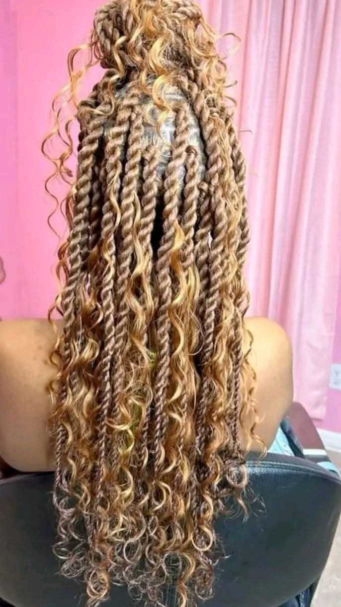 Honey Blonde Passion Twists